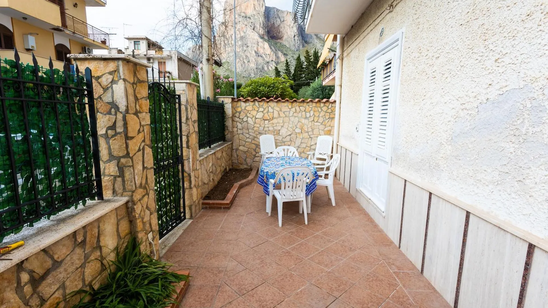 Pegaso 15 Home Palermo Italia